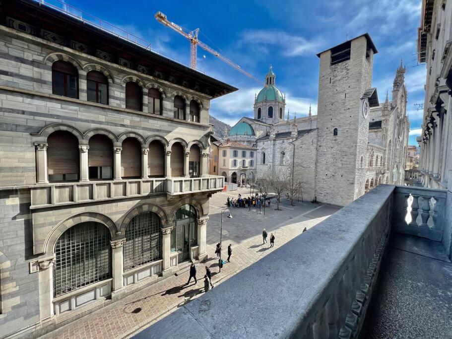 Esclusivo 130Mq Fronte Duomo E Lago E Terrazza Όπως Εξωτερικό φωτογραφία